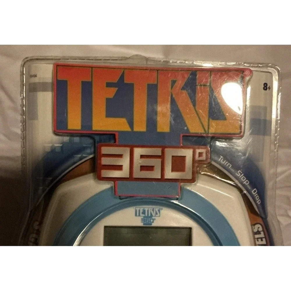 TETRIS 360° Electronic‎ Handheld Game Radica Mattel 2008